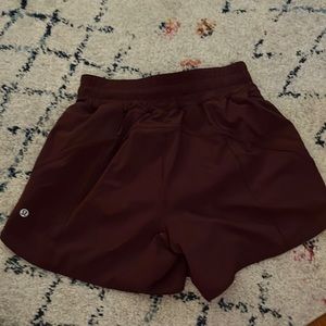 Lululemon Track That Shorts (lined)